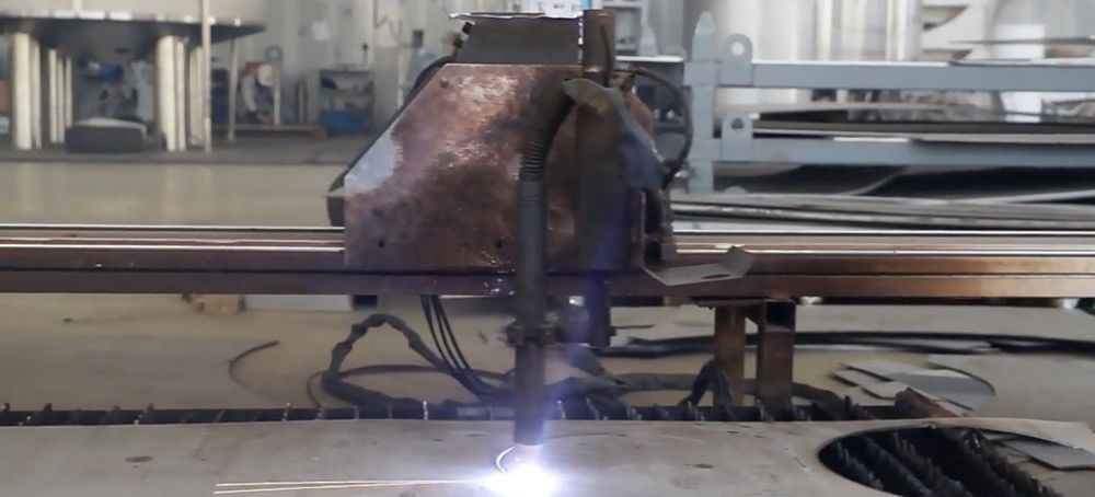 JIANGSU LIANZHONG METAL PRODUCTS (GROUP) CO., LTD ligne de production du fabricant